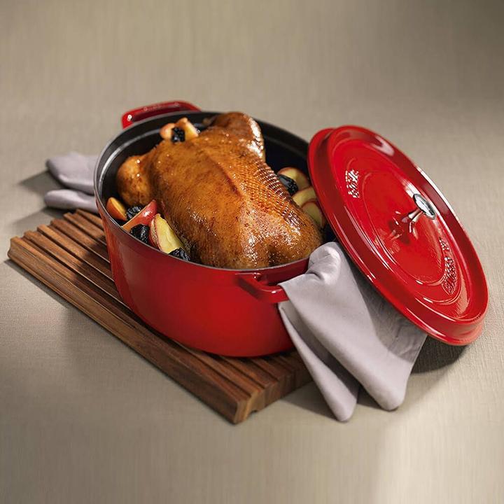 Actual product image Staub Cocotte (31 cm, Casserole + Stewpot, Cast iron)