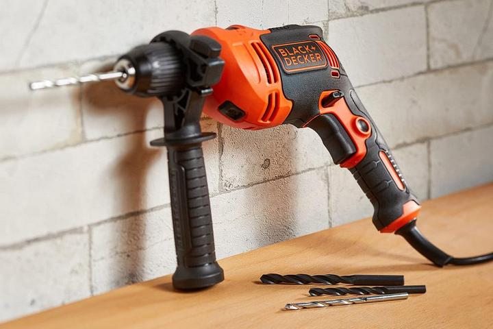 Image du produit Black & Decker BEH710KQS Perceuse Sans Clé (Fonctionnement sur secteur)
