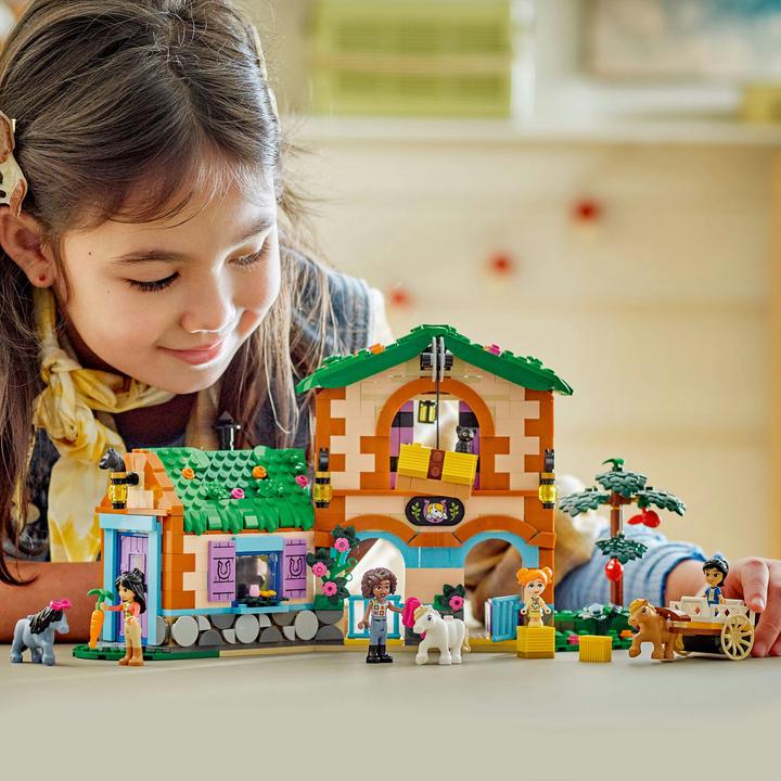 Immagine prodotto LEGO Ponyhof & Stall (42654, LEGO Friends)