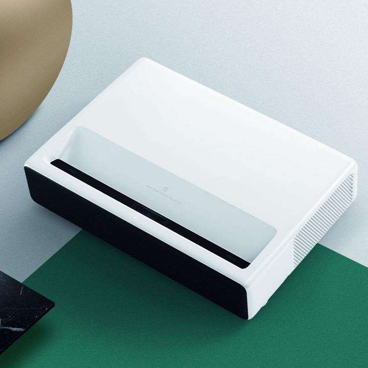 Actual product image Xiaomi Mi Laser Projector 150" (Full HD, 1600 lm, 0.233:1)