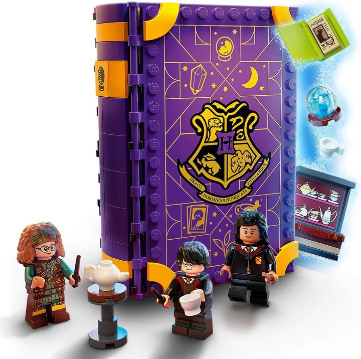 Actual product image LEGO Hogwarts Moment: Divination Lesson (76396, LEGO Harry Potter)