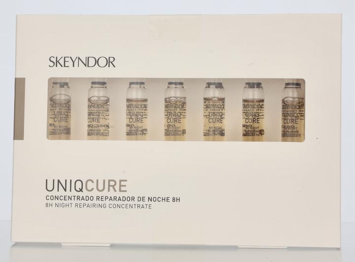Image du produit Skeyndor Uniqcure 8h Night Repairing Concentrate Set (Set soin du visage)