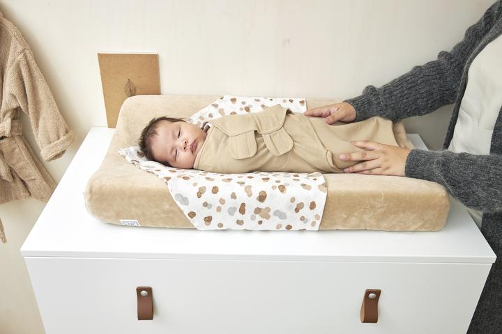 Actual product image Meyco Swaddle