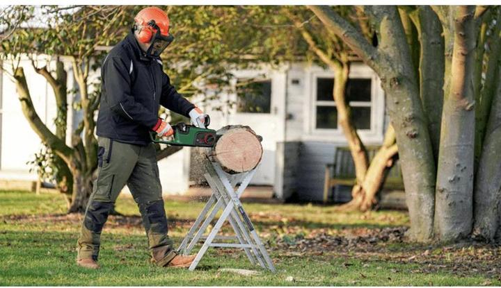 Produktbild Bosch Home & Garden AdvancedChain 36V-35-40 (Akku Kettensäge)