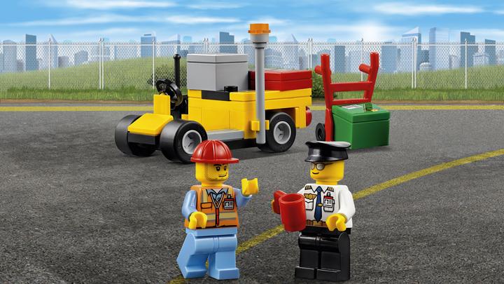 Image du produit LEGO Avion cargo de l'aéroport (60101, LEGO City)