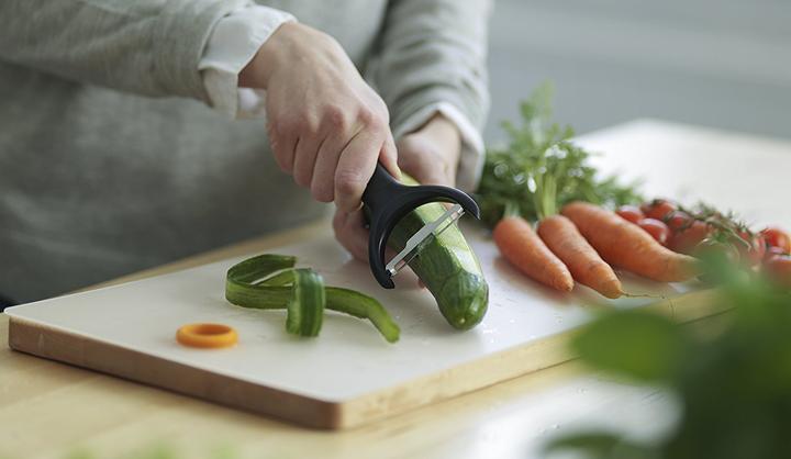 Actual product image Fiskars Vegetable peeler