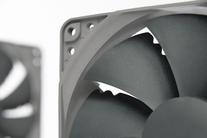 Actual product image Noctua NF-P12 redux-1700 PWM fan (120 mm, 1 x)