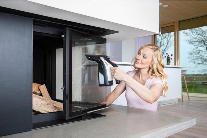 Actual product image Bosch Home & Garden Glass Vac Solo Plus
