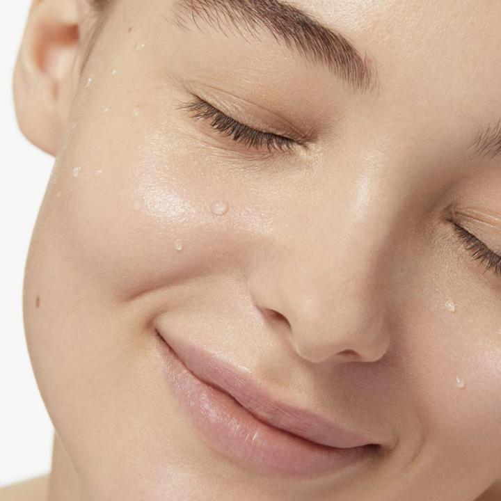 Actual product image Clarins Apaisante (Tonic water, 200 ml)
