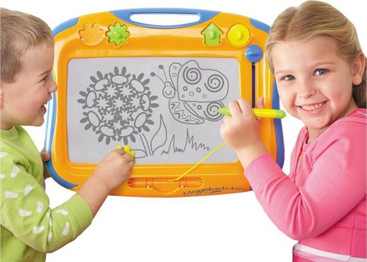 Actual product image Tomy Maltafel Megasketcher