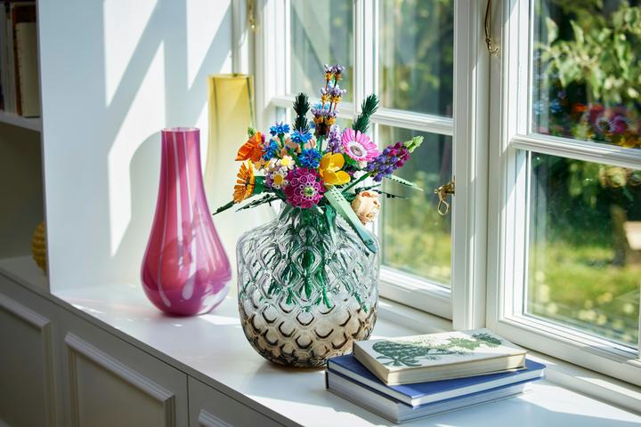 Image du produit LEGO Bouquet de fleurs sauvages (10313, LEGO Icons, LEGO Botanical)