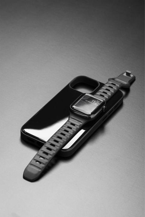 Immagine prodotto Nomad Custodia sportiva (Apple iPhone 13 Pro Max)
