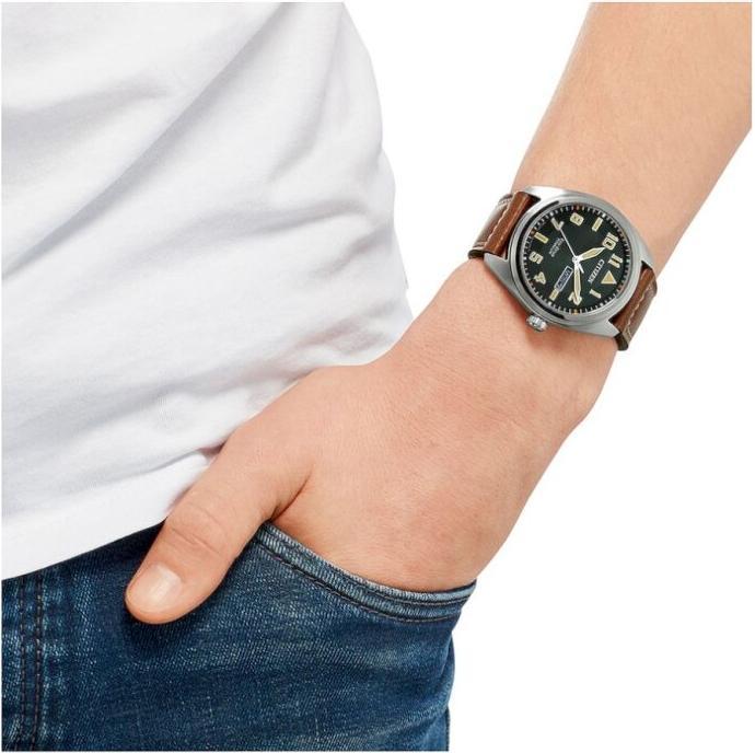 Produktbild Citizen BM8560-11XE (Analoguhr, 42 mm)