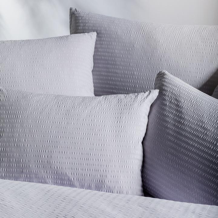 Actual product image Night Fashion Edi (Pillowcase, 65 x 100 cm)