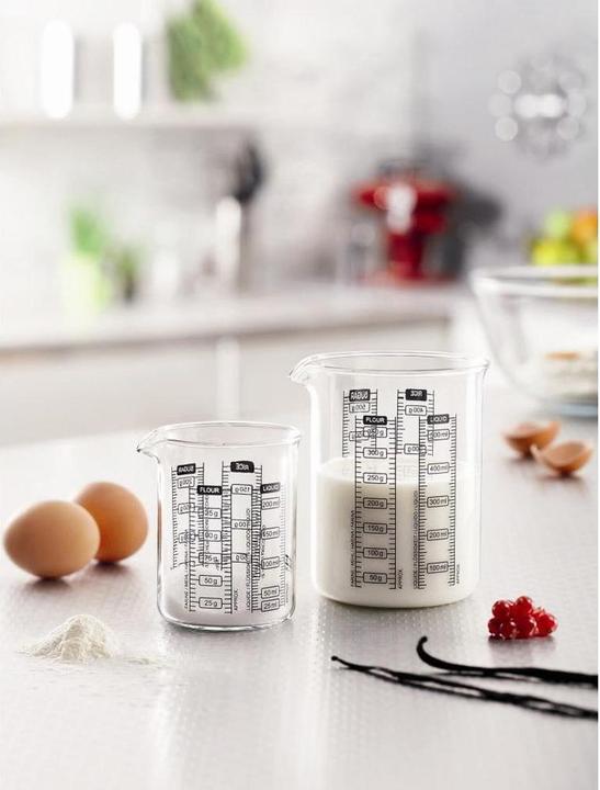 Actual product image Pyrex Measuring jug (750 ml)