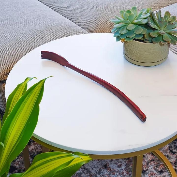 Produktbild Cbx Handgefertigter Rückenkratzer aus Holz – 45 cm