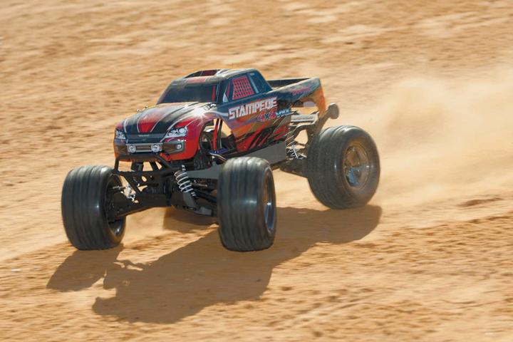 Immagine prodotto Traxxas stampede 4x4 vxl red rtr senza batteria/caricatore 1/10 4wd monster truck brushless (RTR pronto all'uso)
