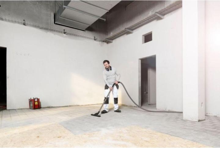 Actual product image Nilfisk Attix 33-2L IC (Wet dry vacuum cleaner)