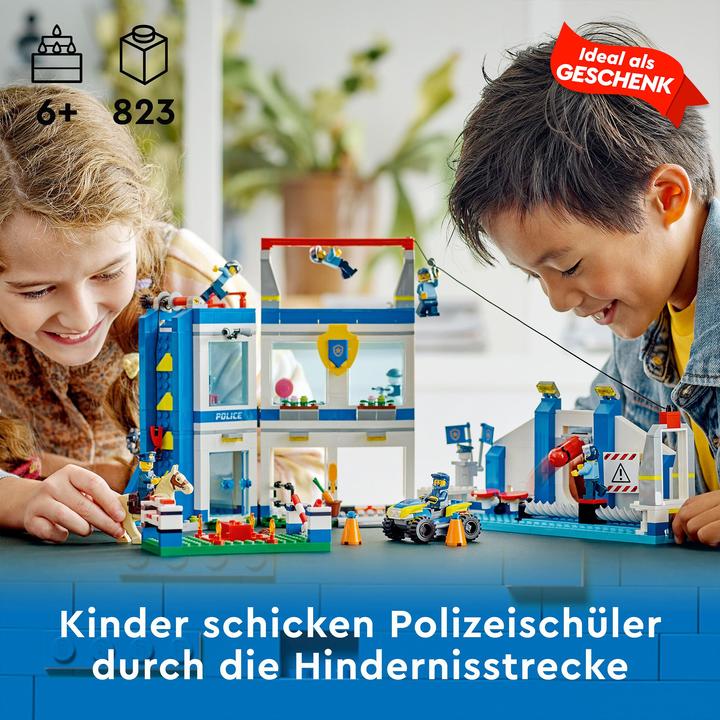 Produktbild LEGO Polizeischule (60372, LEGO City)
