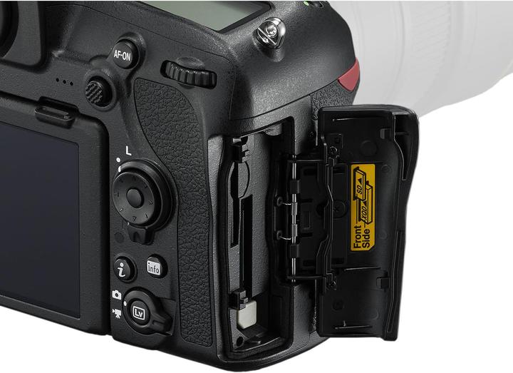 Produktbild Nikon D850 (45.70 Mpx, Vollformat)