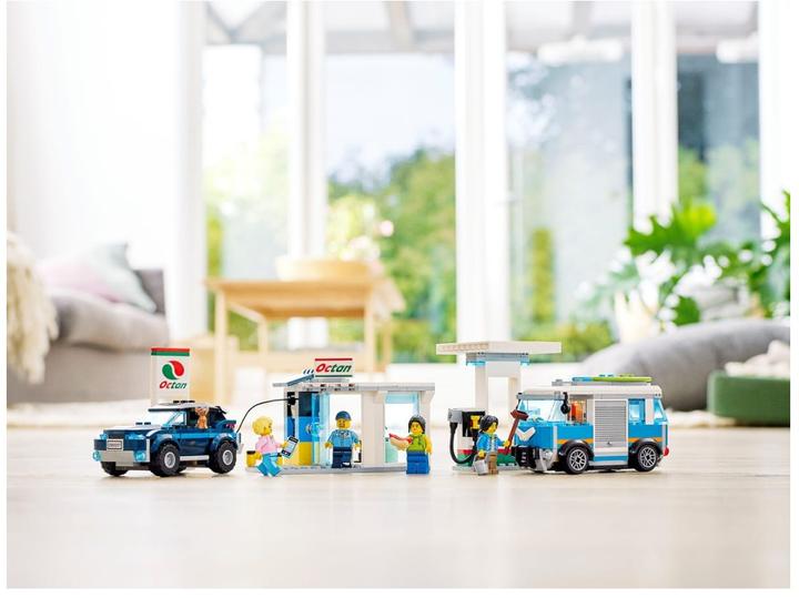 Immagine prodotto LEGO Stazione di riempimento (60257, LEGO City)