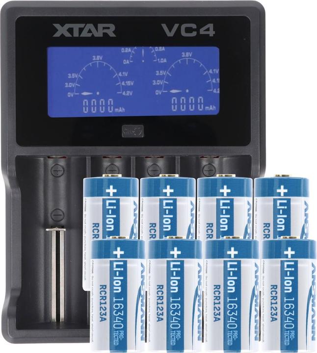 Actual product image Fenix CR123A battery and quick charger (8 pcs., CR123A, 760 mAh, Battery + charger)