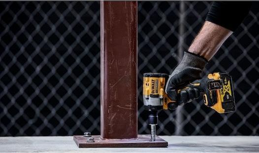 Actual product image DeWalt DCF921NTXJ (Rechargeable battery operated)