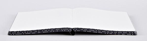 Actual product image Nuuna Analogue (22 x 16.5 cm, Dotted, Soft cover)