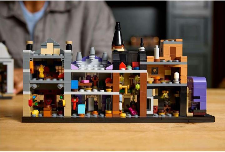 Produktbild LEGO Die Zauberläden der Winkelgasse (76444, LEGO Harry Potter)