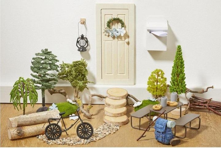 Actual product image Hobby Fun Mini utensils moss stones 6 cm, 2 pieces