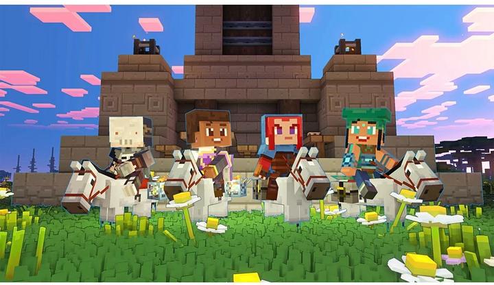 Actual product image Mojang C2C Minecraft Legends Xbox CH (Xbox Series X, Xbox One S)
