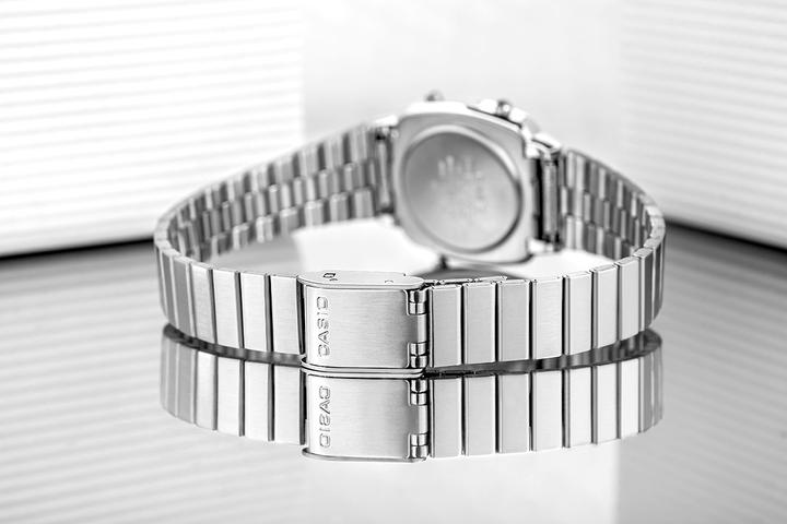 Image du produit Casio Retro Vintage - LA670WA-4D (Montre numérique, 25 mm)