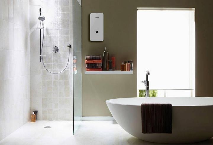 Productafbeelding Bosch Home Comfort Bosch Tronic Advanced doorstroomverwarmer