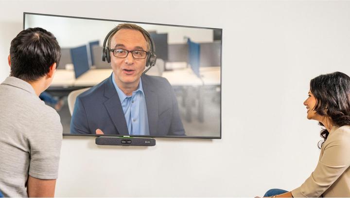 Actual product image Poly Studio X30 - Video conferencing components