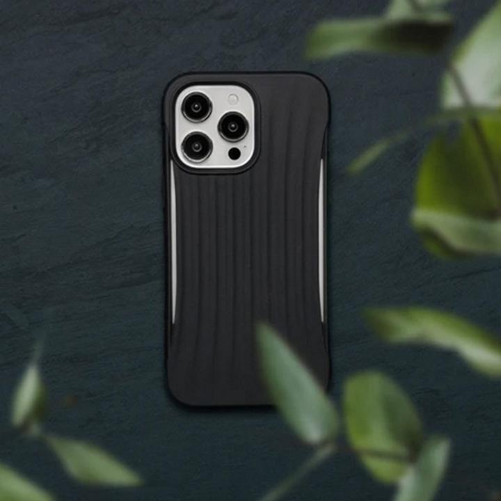 Actual product image X-Doria Raptic Clutch Case iPhone 14 Pro Max. back cover black (Apple iPhone 14 Pro Max)