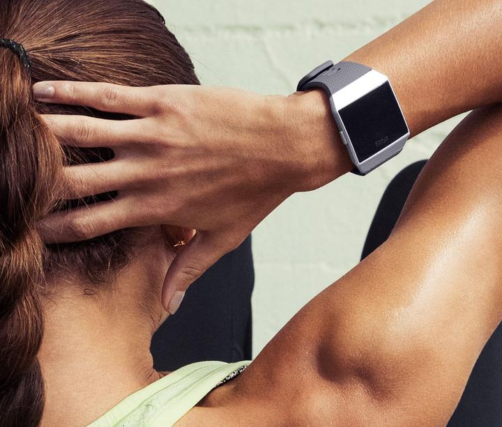 Produktbild Fitbit Ionic (29.23 mm)