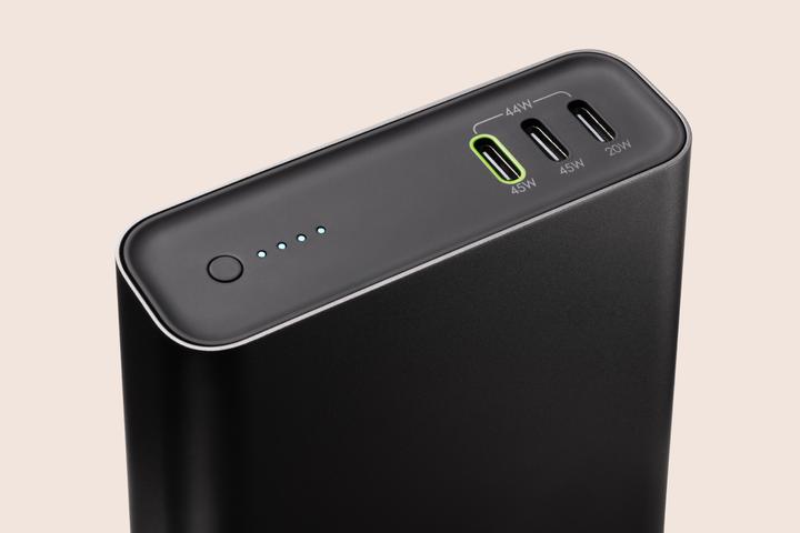 Actual product image mophie Powerstation Pro Schnellladegerät Powerbank 20.000mAh Schwarz (20000 mAh, 45 W)