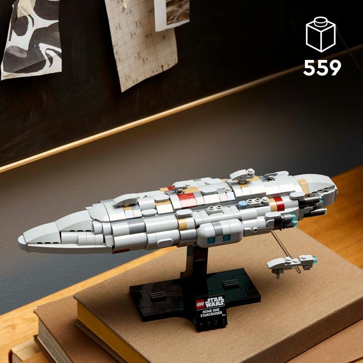 Produktbild LEGO Sternkreuzer Heimat Eins (75405, LEGO Star Wars)