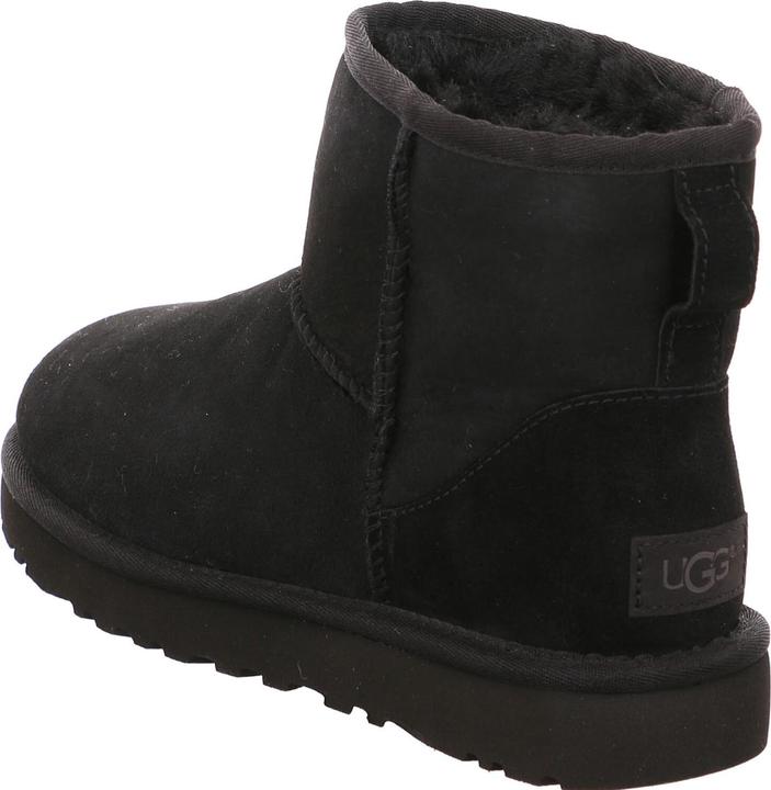 Actual product image Ugg Classic Mini II (38)