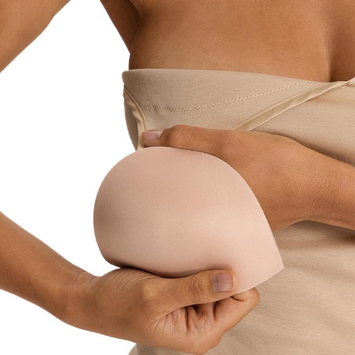 Image du produit Hanro Cotton Seamless Spaghetti Top (L, Une unité par pack)