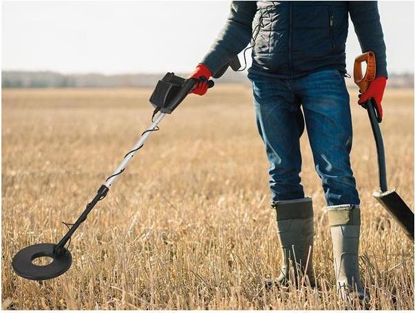 Actual product image Velleman Metal Detector - Advanced - 20 cm Depth Sensitivity