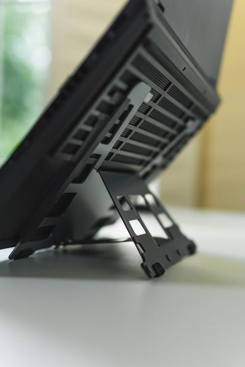 Produktbild Bakker Elkhuizen BakkerElkhuizen Laptop Halterung UltraStand Universal
