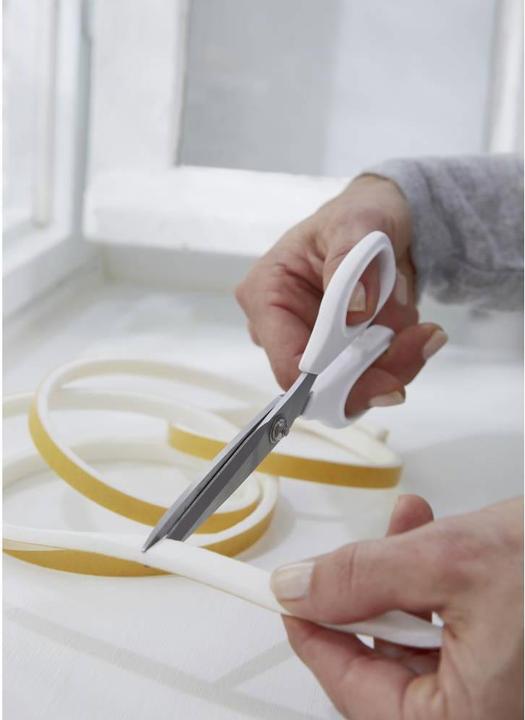 Produktbild tesa tesamoll UNIVERSAL Schaumstoffdichtung, selbstklebend, zum Isolieren
