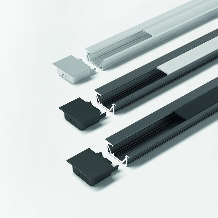 Actual product image Halemeier LED recessed/mounted profiles ChannelLine G2 with light screen
