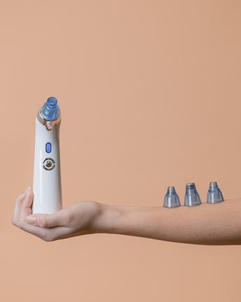Produktbild Lovis Gesichtspflegegerät Vacuum Pore Cleaner