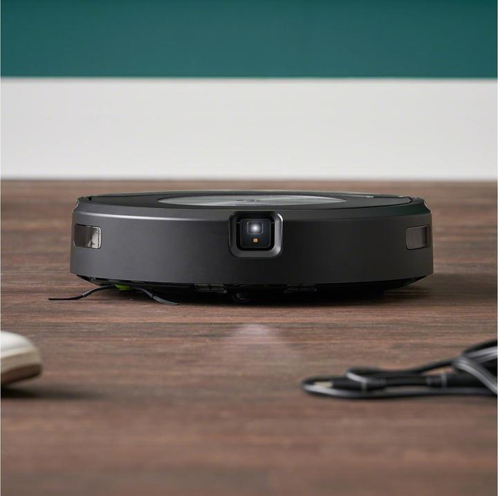 Image du produit iRobot Roomba Combo j7+ (Robot d'aspiration et de nettoyage)