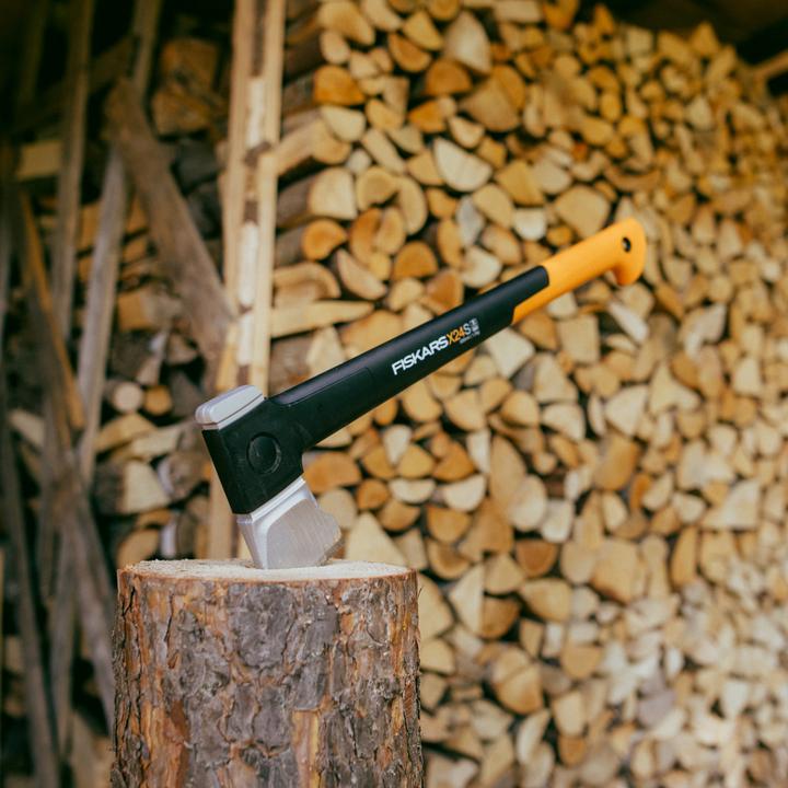 Actual product image Fiskars Splitting axe S
