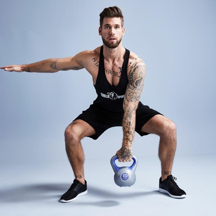 Produktbild Gorilla Sports Kettlebell Stylish (2 x 8 kg, 2 x 6 kg, 2 x 3 kg)