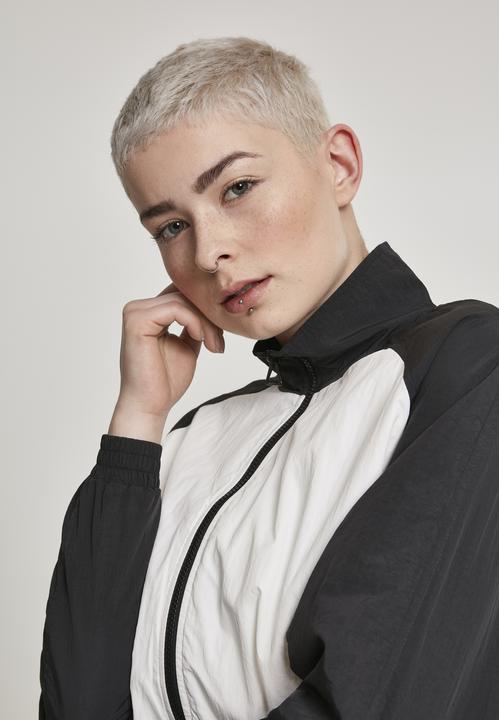 Actual product image Urban Classics Ladies Short Raglan Crinkle Batwing Jacket (L)