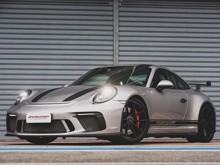 Image du produit Smartbox Driving sensations : 1 tour à bord d'une Porsche 911 GT3 sur l'Autodromo di Monza (1 pers.)